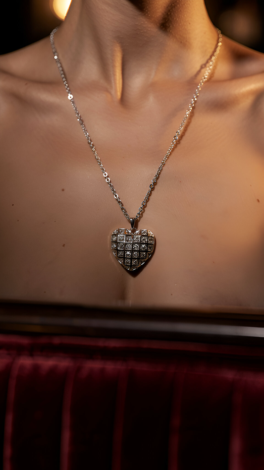 Multi stone heart chain