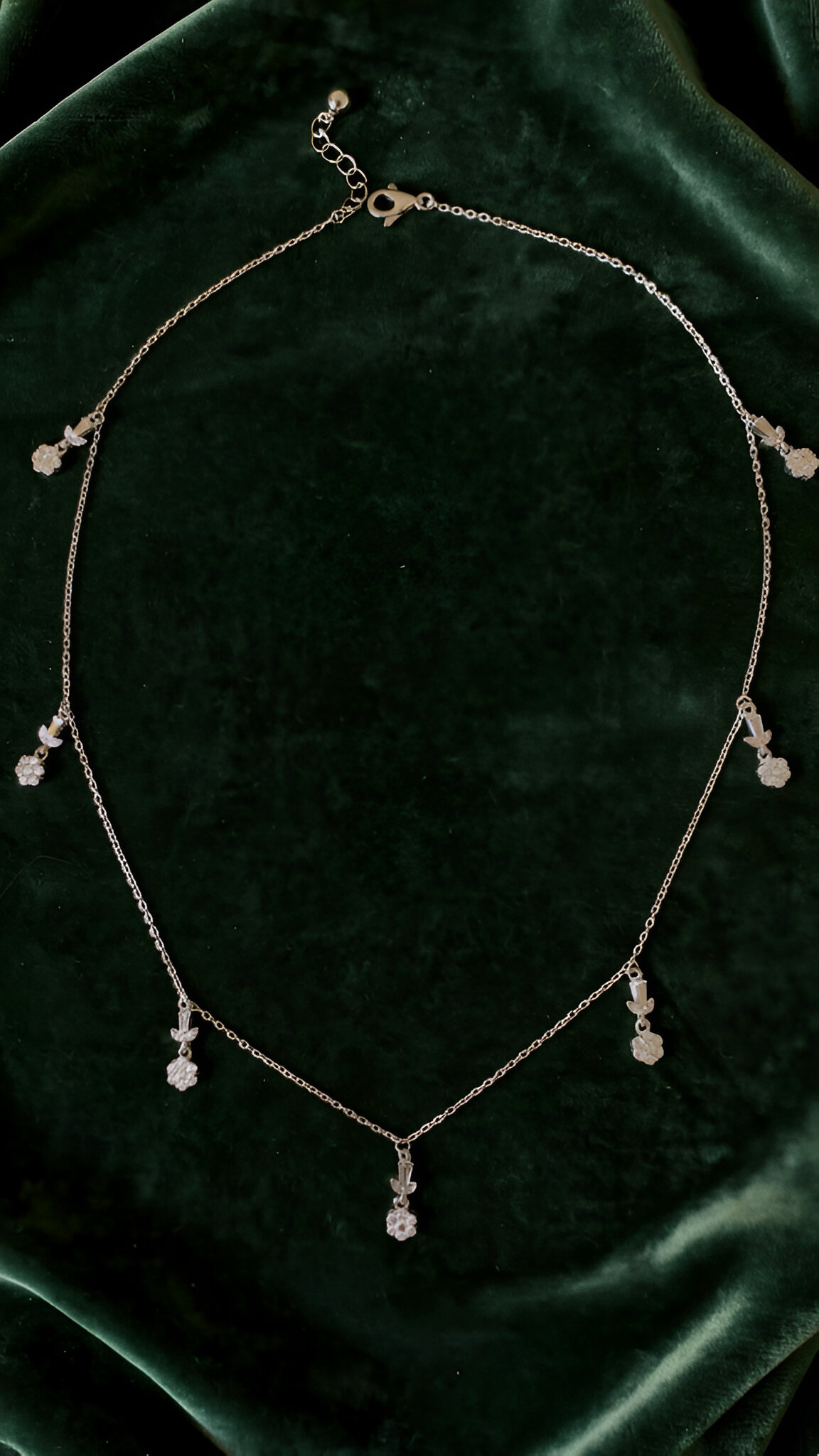 Floral chain and earring set
