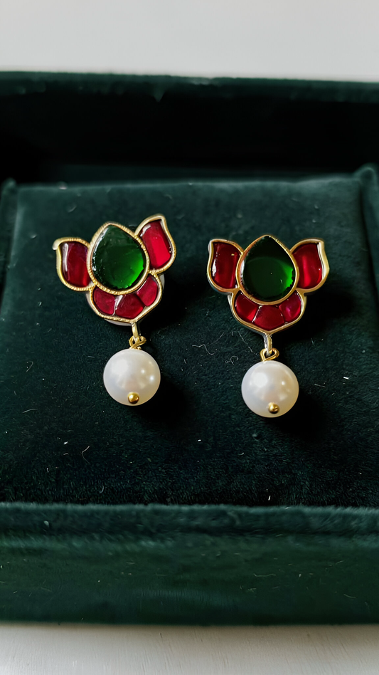 Bloom rani studs