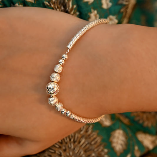 Radiant Regal Bracelet